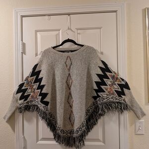 Gray Patterned Women's Sweater with Fringe